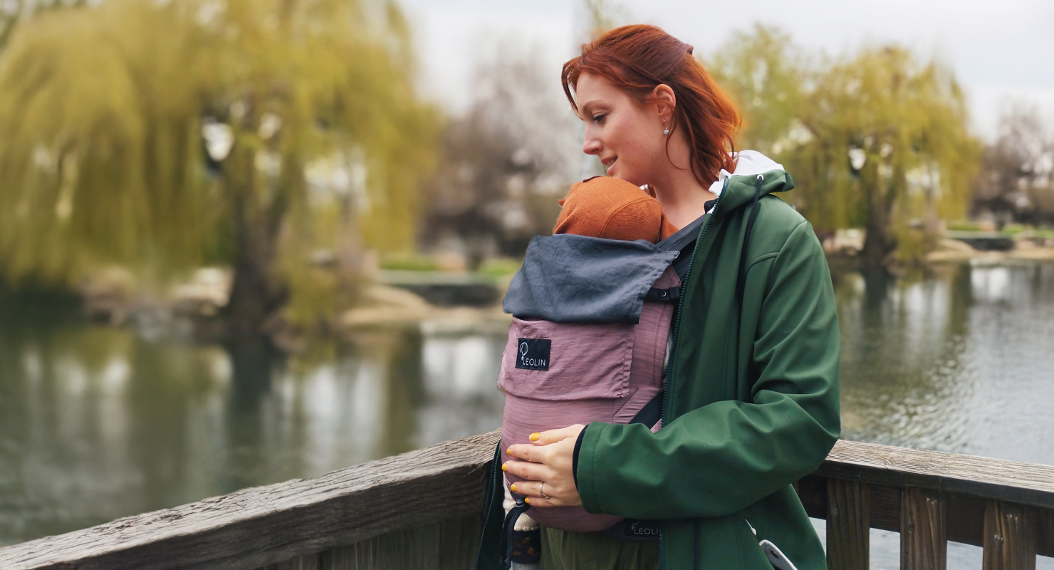 Babytragen im Winter – Warm und sicher durch die kalte Jahreszeit Leolin